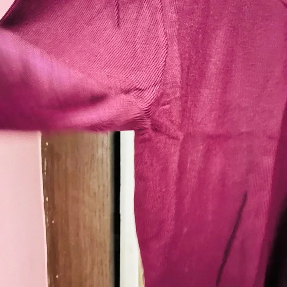 Code by lifestyle maroon sweatshirt! New unused with tags - Picture 5 of 6